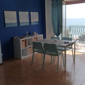 Beachfront Giardini Naxos